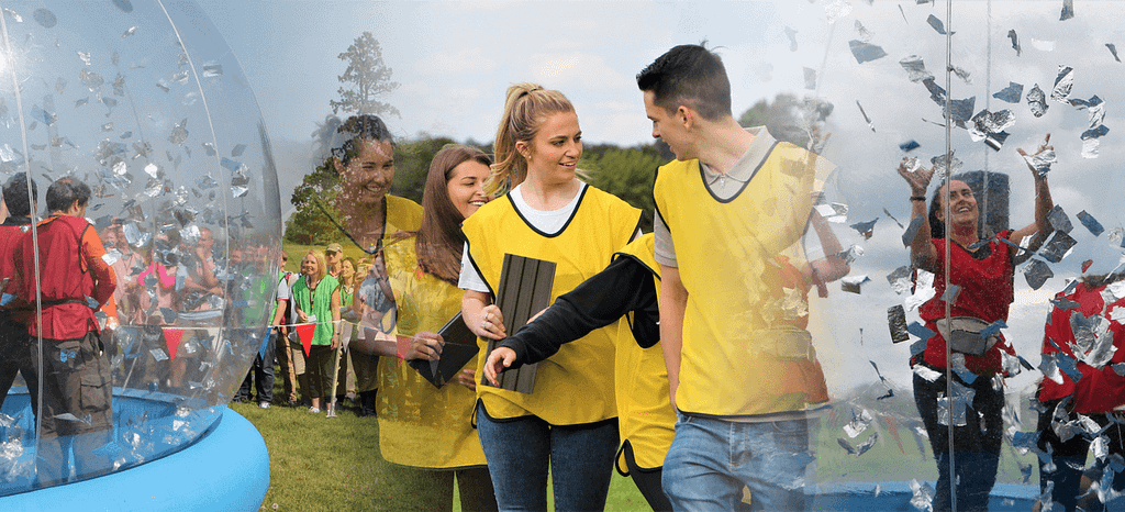 A picture containing person, outdoor, group, people Description automatically generated