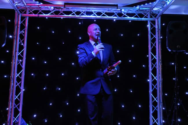 Host, The Cube, Game show, indoor, Evening entertainment